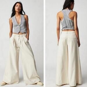 NWT Free People Equinox Wide Leg Trouser In Cream